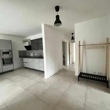 Appartamento 3 Zw 95 M2 Neubau Kostenlos Parkplatz Im Hof Kitzingen